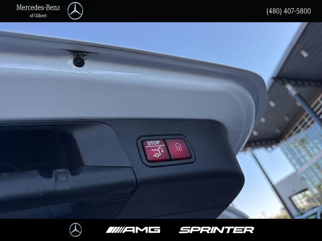 used 2025 Mercedes-Benz GLB 250 car, priced at $38,888