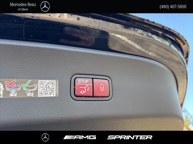 new 2025 Mercedes-Benz GLC 300 car, priced at $60,935