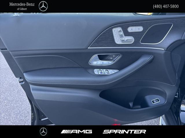 new 2025 Mercedes-Benz GLE 450 car, priced at $73,310