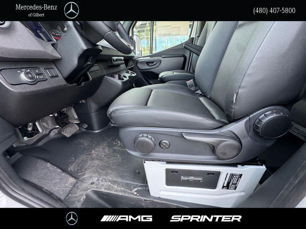 new 2025 Mercedes-Benz Sprinter 2500 car, priced at $77,086