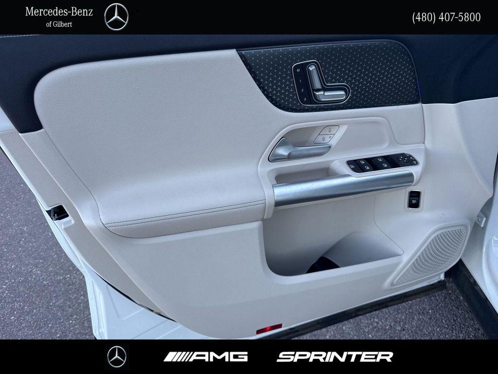 used 2025 Mercedes-Benz GLA 250 car, priced at $41,888