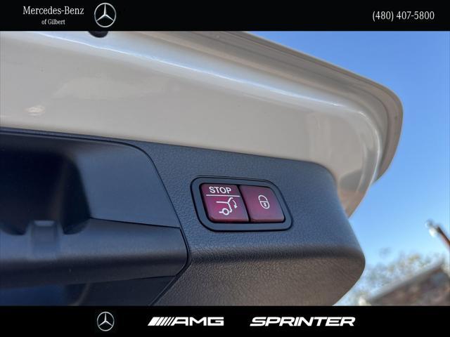 used 2021 Mercedes-Benz GLB 250 car, priced at $33,994