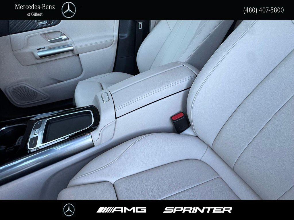 used 2025 Mercedes-Benz GLA 250 car, priced at $38,888