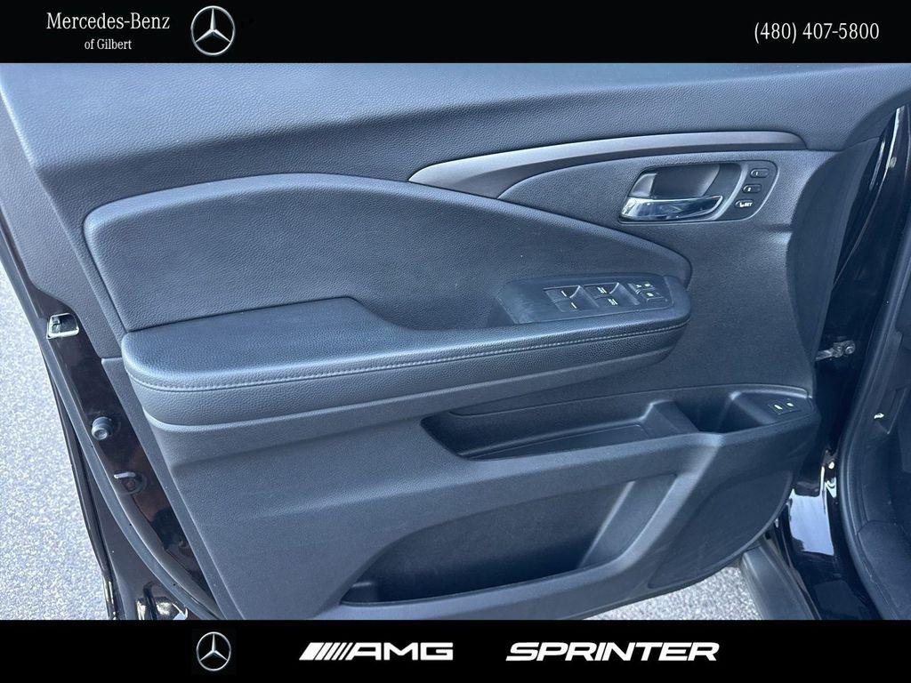 used 2021 Honda Passport car, priced at $25,484