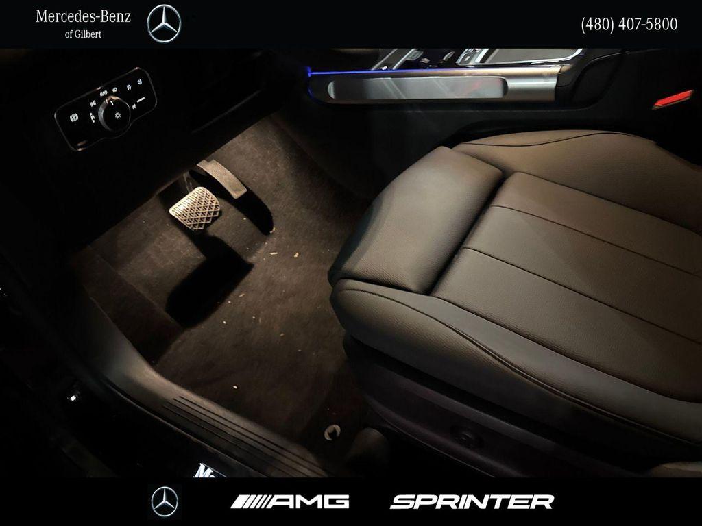 new 2025 Mercedes-Benz GLB 250 car, priced at $48,150