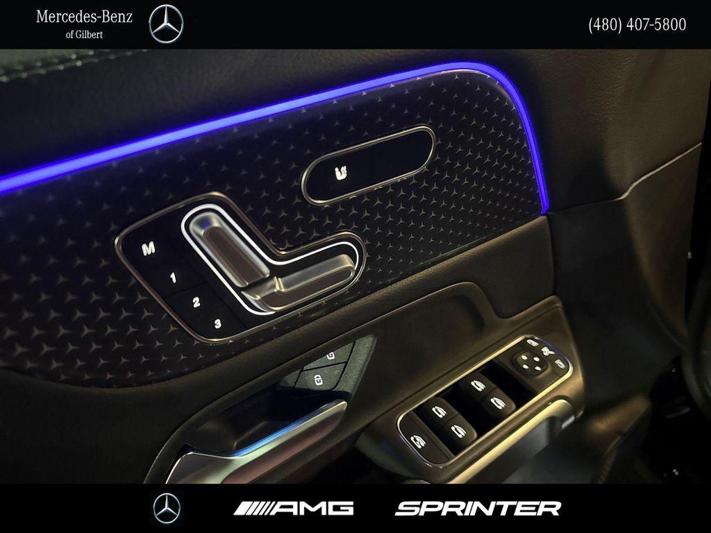 new 2025 Mercedes-Benz GLB 250 car, priced at $48,150