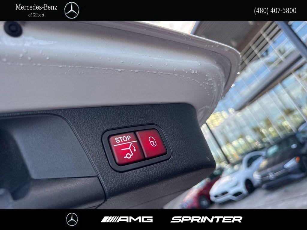 used 2022 Mercedes-Benz GLB 250 car, priced at $27,987