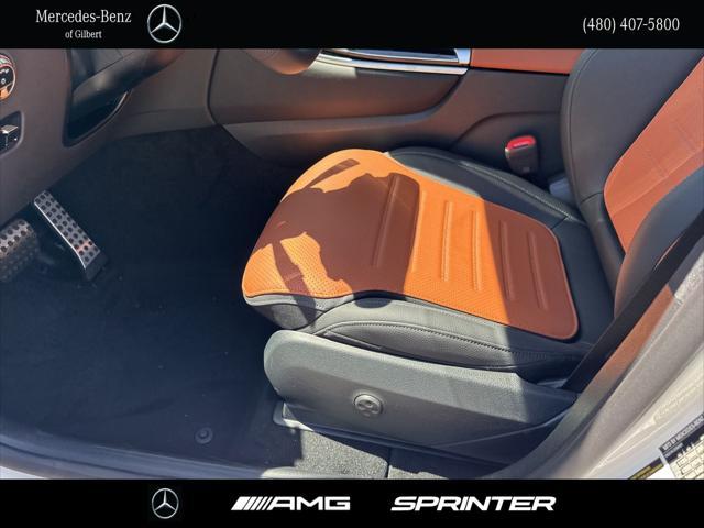 new 2025 Mercedes-Benz GLC 300 car, priced at $57,250