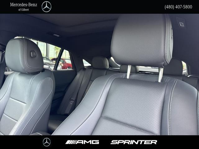 new 2025 Mercedes-Benz GLE 450 car, priced at $80,960