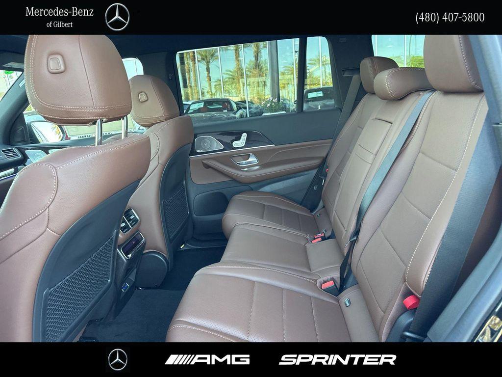 new 2025 Mercedes-Benz GLS 450 car, priced at $97,000