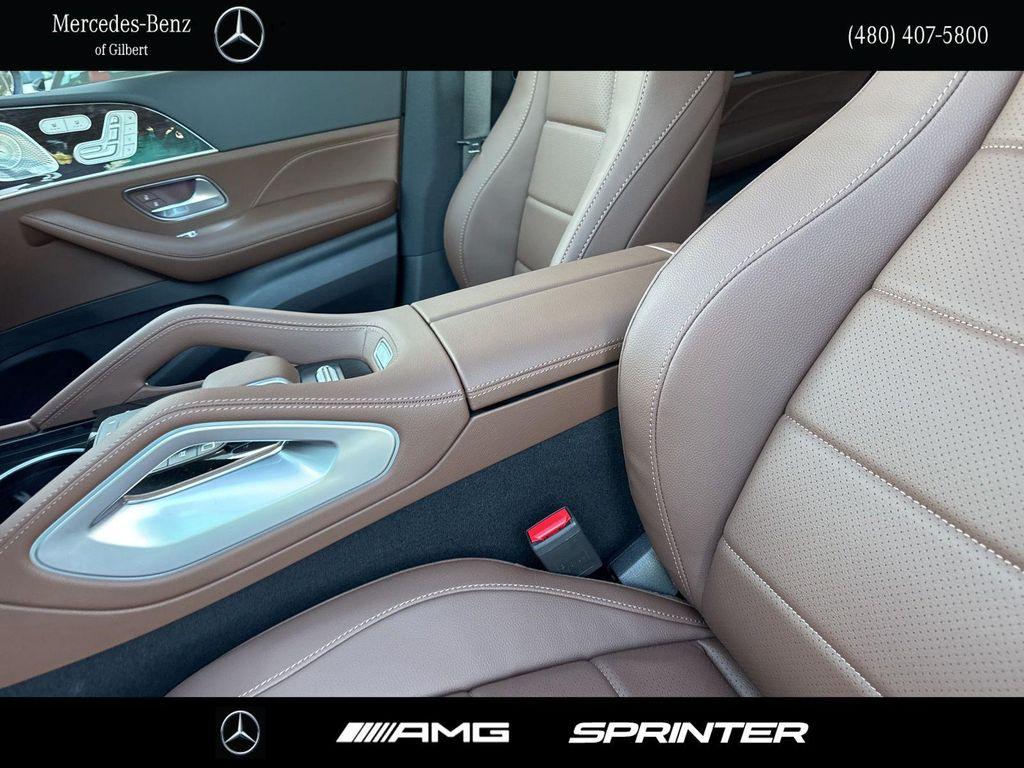 new 2025 Mercedes-Benz GLS 450 car, priced at $97,000