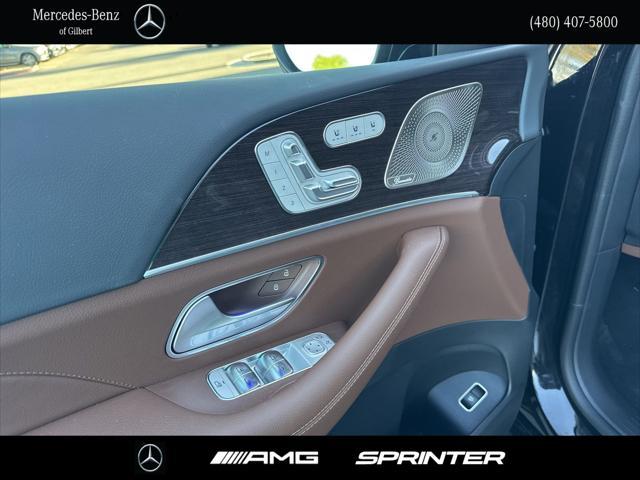 new 2025 Mercedes-Benz GLS 450 car, priced at $97,000