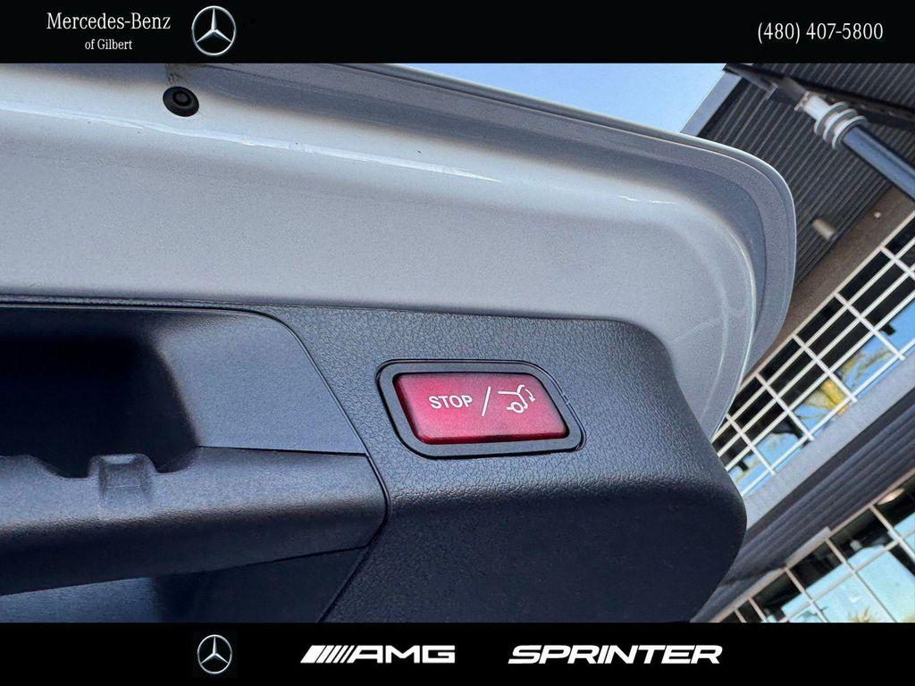 new 2026 Mercedes-Benz GLB 250 car, priced at $47,375