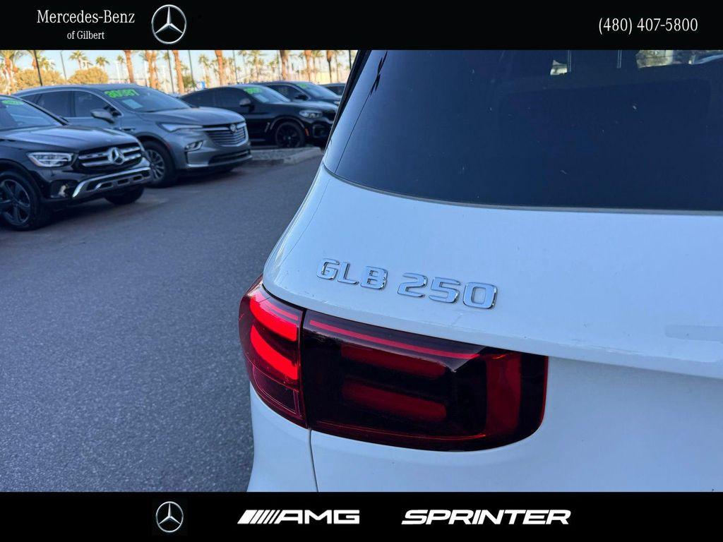 new 2026 Mercedes-Benz GLB 250 car, priced at $47,375