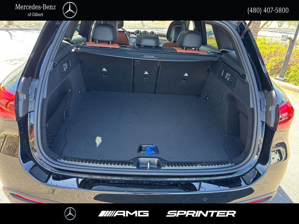 new 2025 Mercedes-Benz GLC 300 car, priced at $57,250