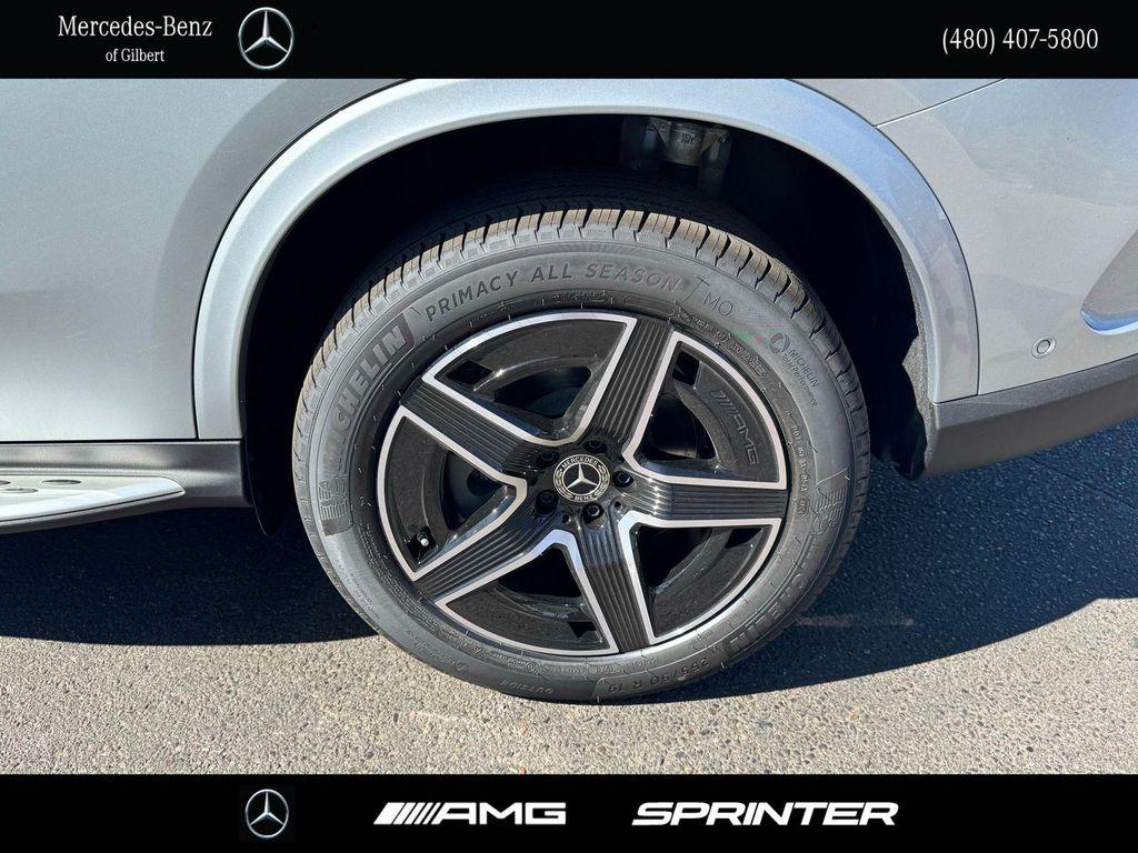 new 2025 Mercedes-Benz GLC 300 car, priced at $57,150