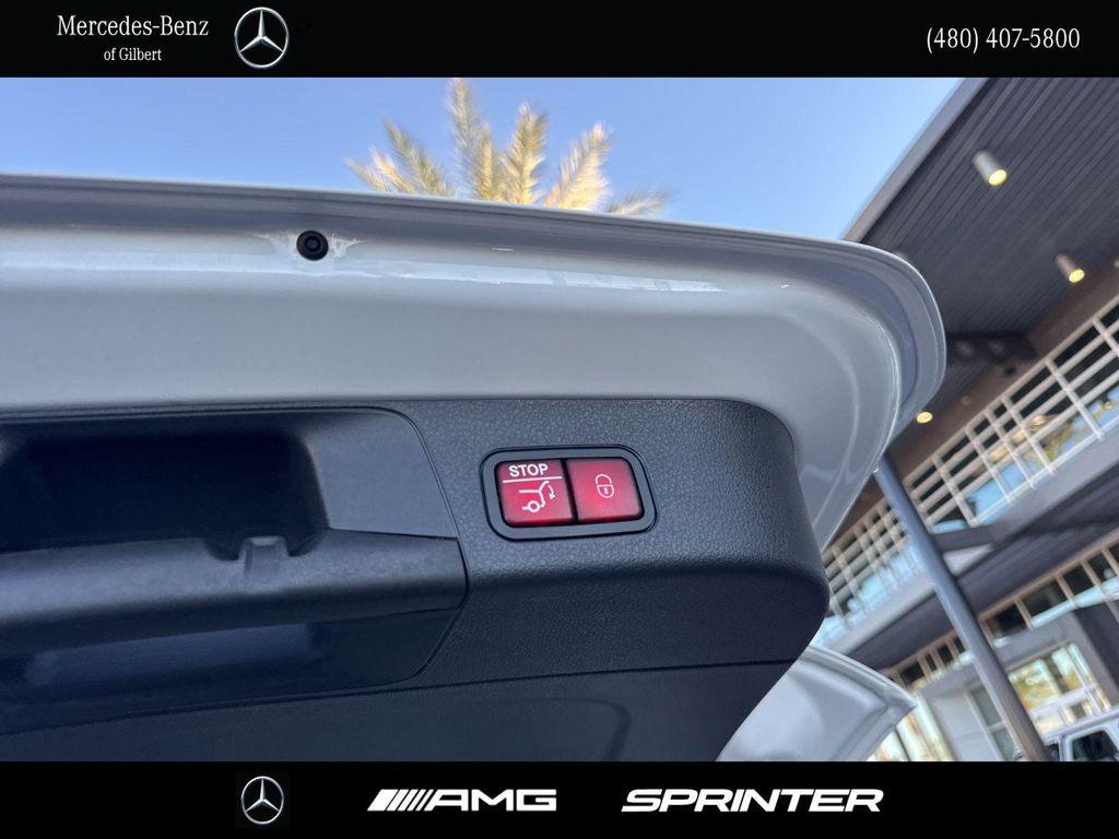 used 2025 Mercedes-Benz GLB 250 car, priced at $38,888