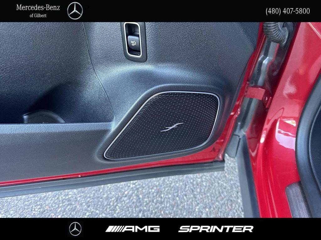 used 2021 Mercedes-Benz GLB 250 car, priced at $29,994