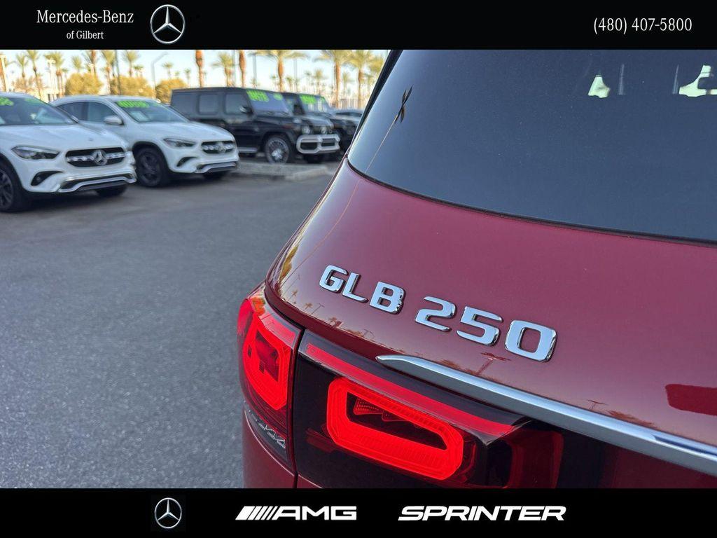 used 2021 Mercedes-Benz GLB 250 car, priced at $29,994
