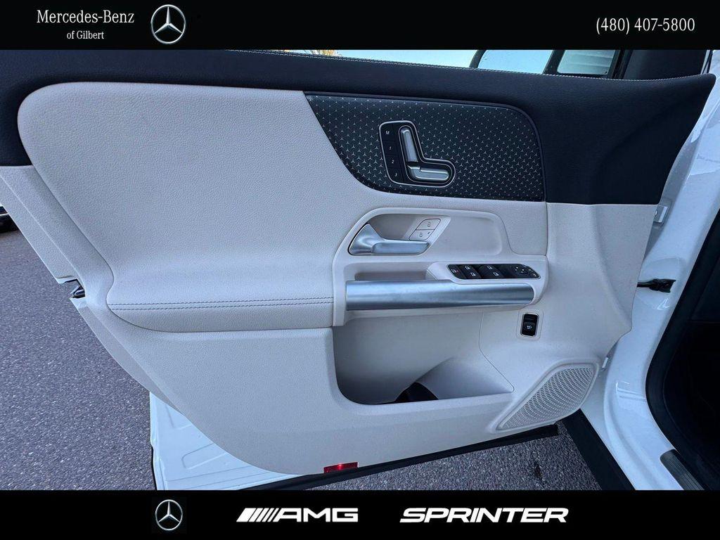 used 2025 Mercedes-Benz GLA 250 car, priced at $32,888