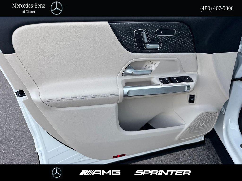 new 2026 Mercedes-Benz GLB 250 car, priced at $45,990