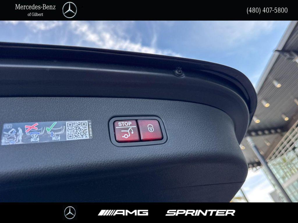 new 2025 Mercedes-Benz GLC 300 car, priced at $61,510