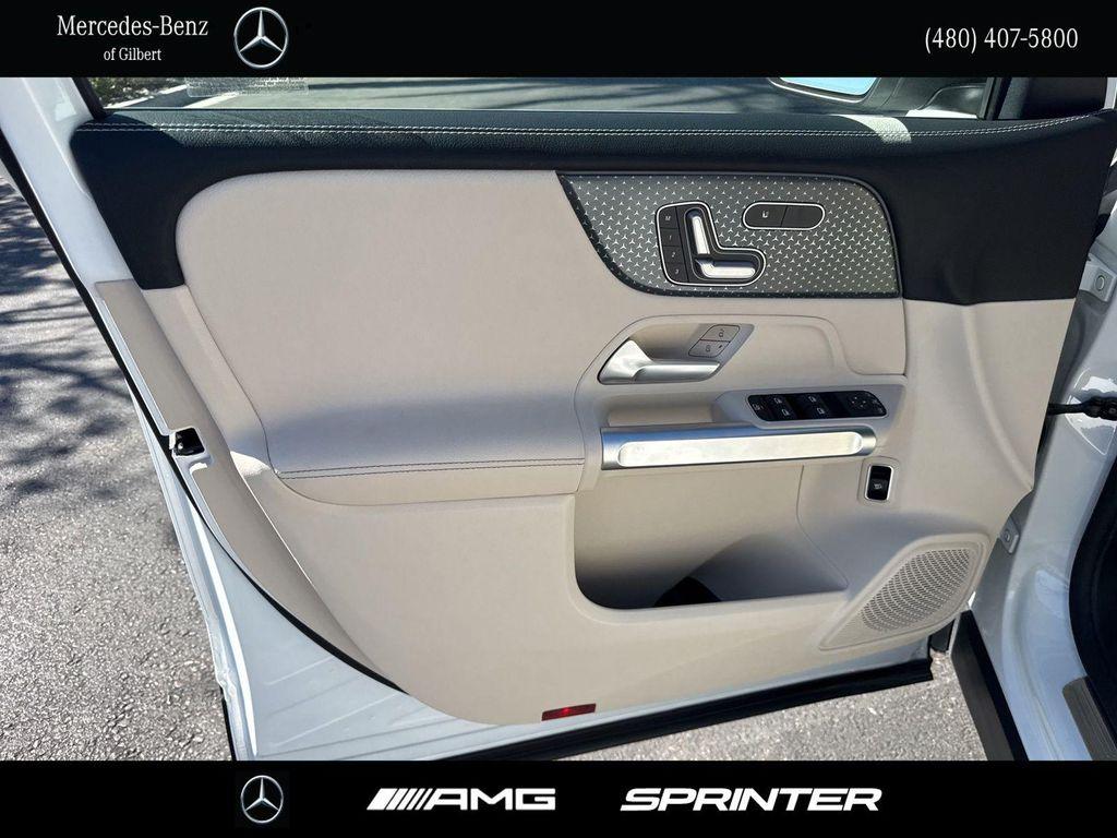 used 2025 Mercedes-Benz GLB 250 car, priced at $38,888