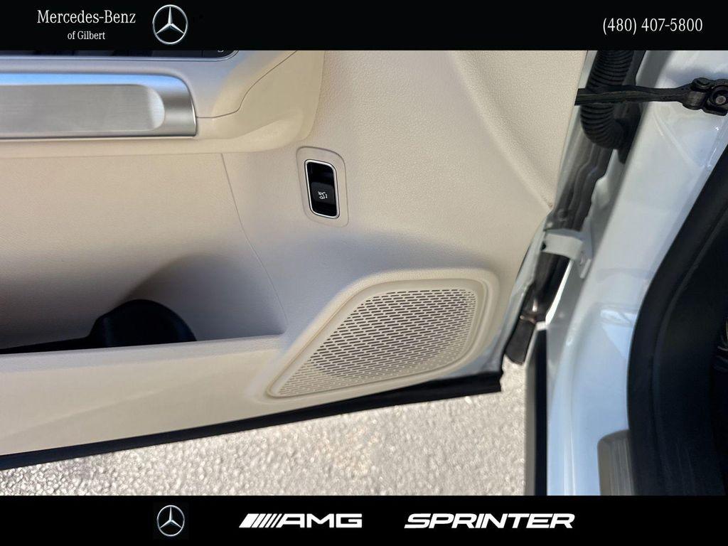 used 2025 Mercedes-Benz GLB 250 car, priced at $38,888