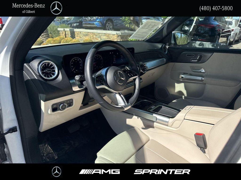 used 2025 Mercedes-Benz GLB 250 car, priced at $38,888