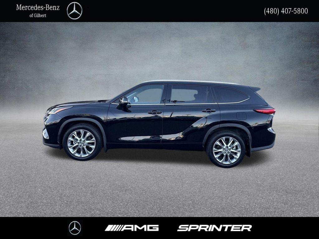 used 2023 Toyota Highlander car, priced at $44,994