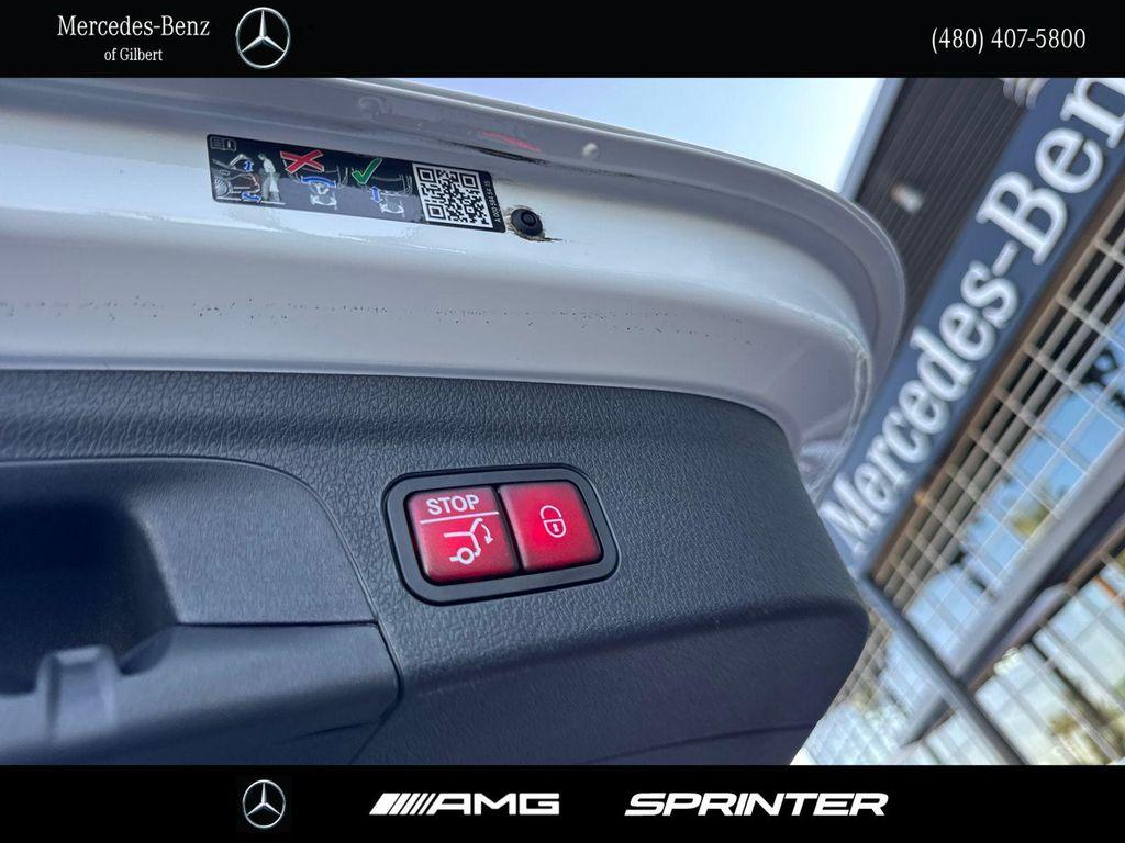 used 2024 Mercedes-Benz GLE 350 car, priced at $55,982