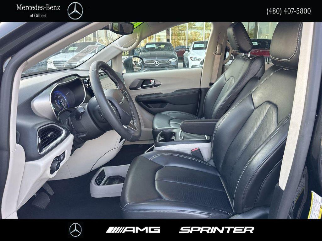 used 2023 Chrysler Pacifica car, priced at $27,953