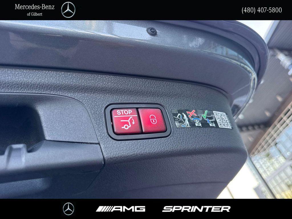 used 2025 Mercedes-Benz GLE 350 car, priced at $59,994