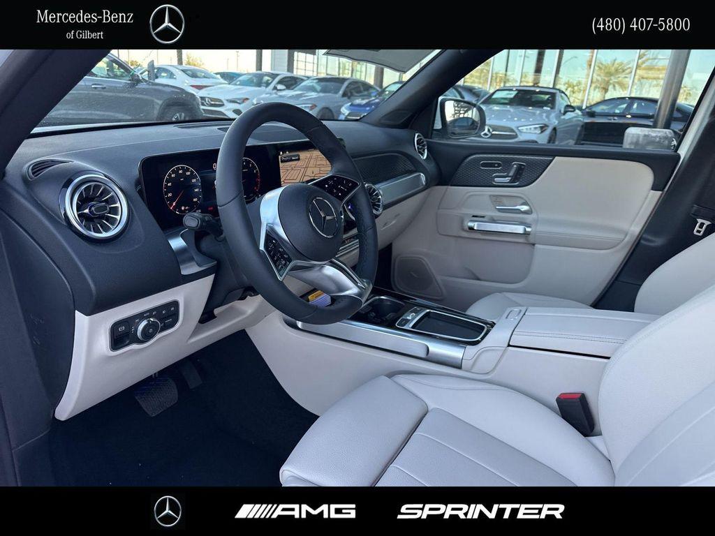 new 2025 Mercedes-Benz GLB 250 car, priced at $48,150