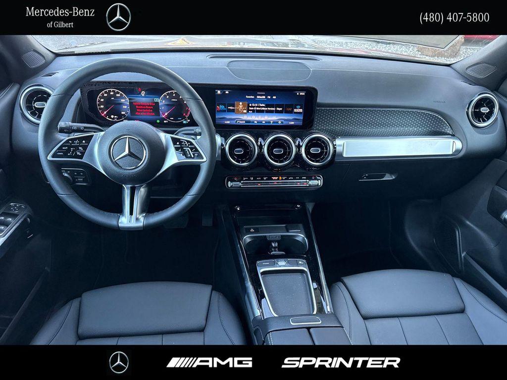 new 2025 Mercedes-Benz GLB 250 car, priced at $44,550