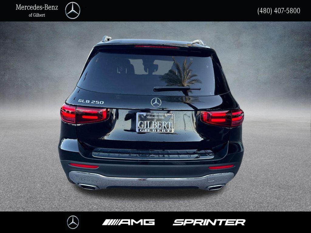new 2025 Mercedes-Benz GLB 250 car, priced at $44,550