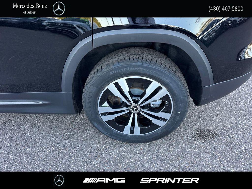 new 2025 Mercedes-Benz GLB 250 car, priced at $44,550
