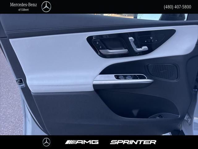 new 2025 Mercedes-Benz GLC 300 car, priced at $59,975