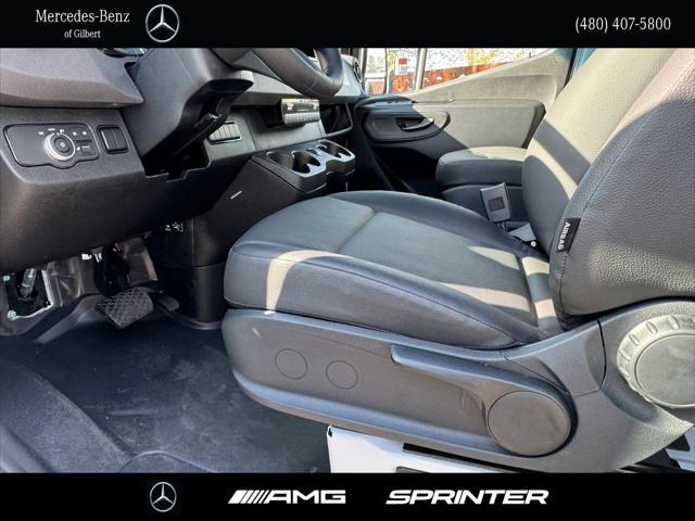 new 2025 Mercedes-Benz Sprinter 2500 car, priced at $69,915