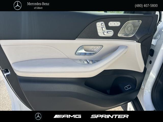 new 2024 Mercedes-Benz GLS 580 car, priced at $118,010