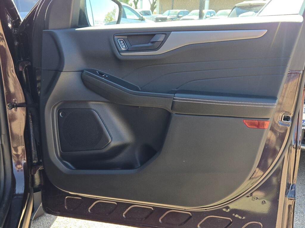 used 2023 Ford Escape car, priced at $27,595