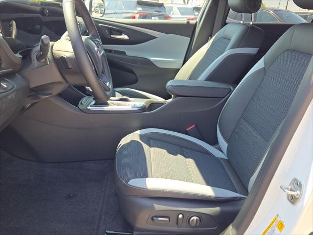 used 2024 Buick Envista car, priced at $25,000