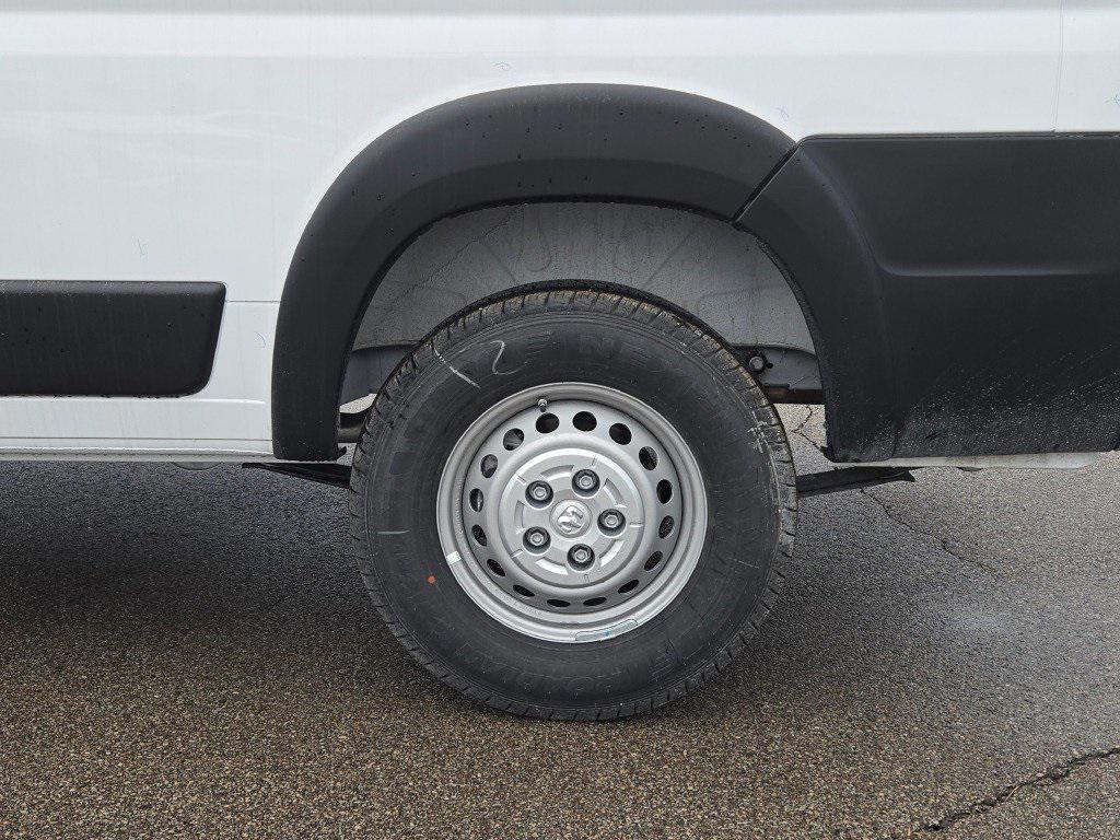 used 2024 Ram ProMaster 2500 car, priced at $39,000