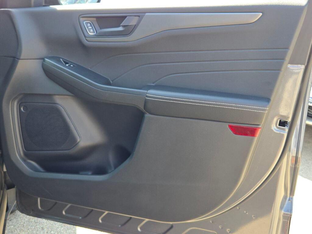 used 2023 Ford Escape car, priced at $24,500
