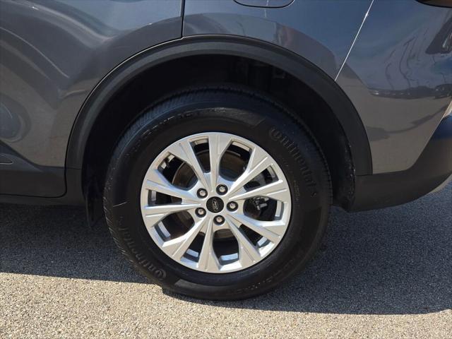 used 2023 Ford Escape car, priced at $26,500