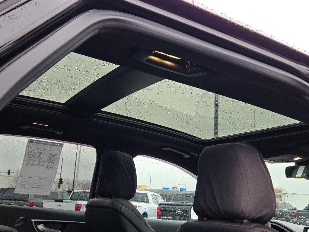 used 2022 Ford Edge car, priced at $30,595