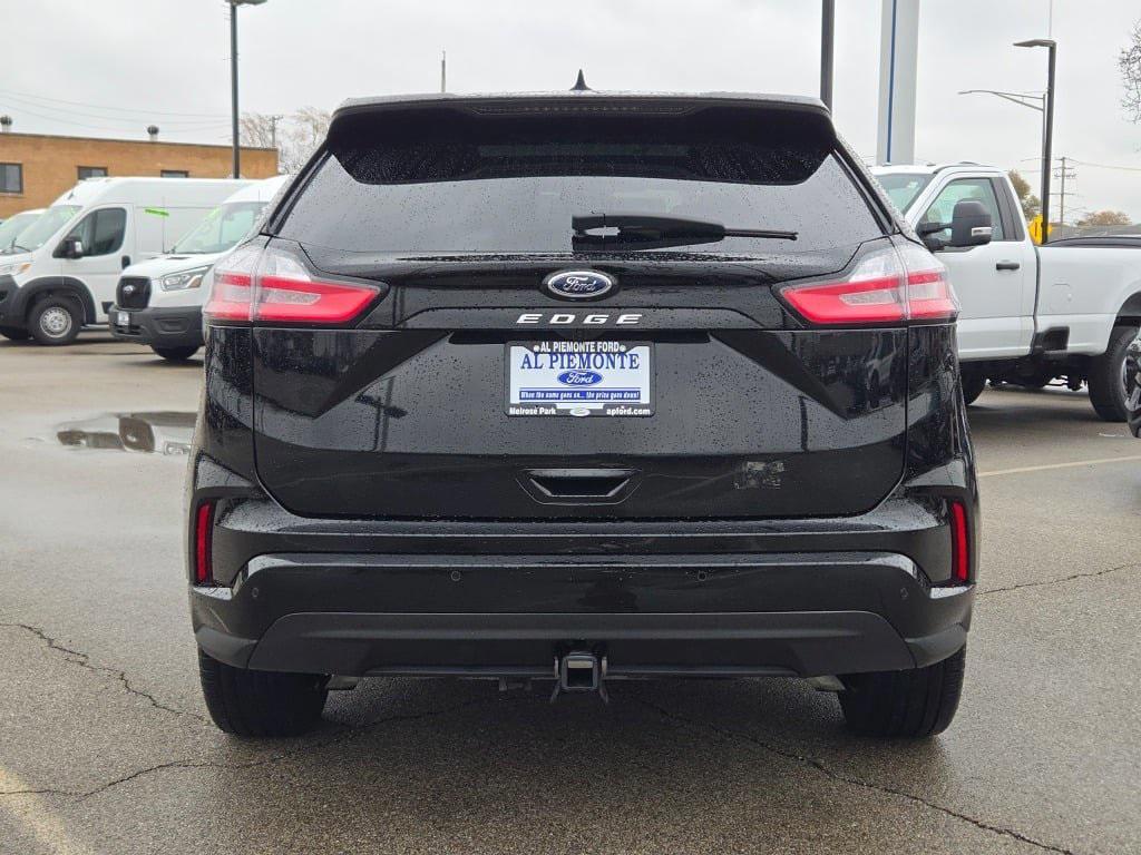 used 2022 Ford Edge car, priced at $30,595