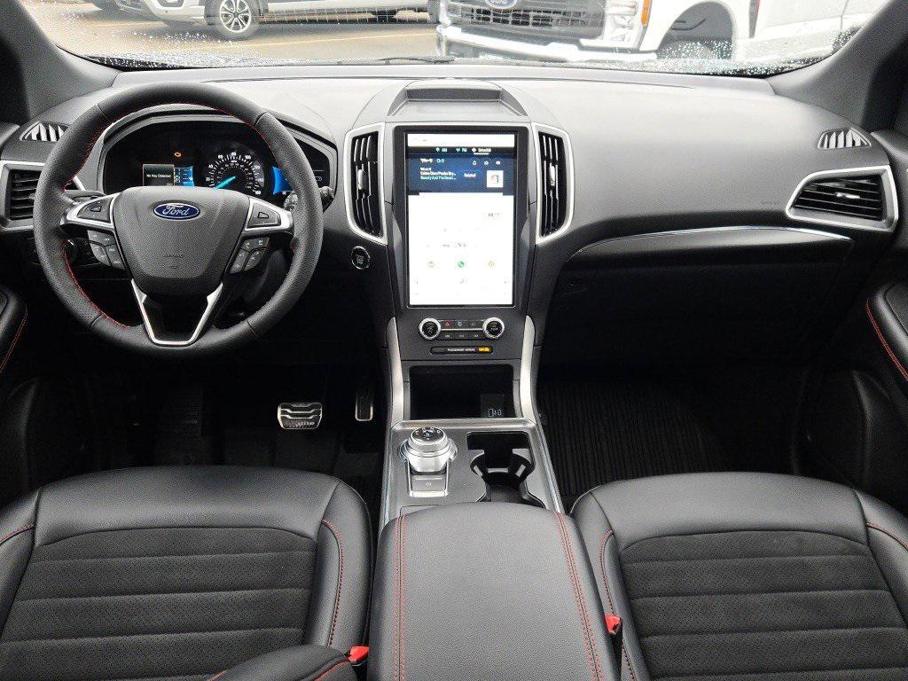 used 2022 Ford Edge car, priced at $30,595