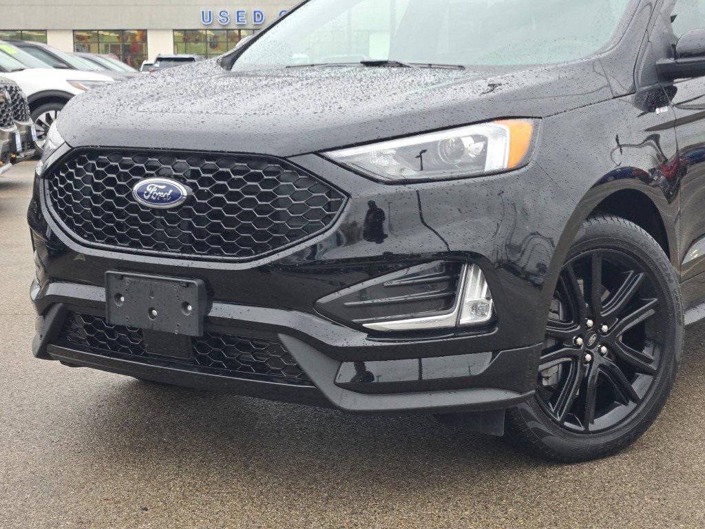 used 2022 Ford Edge car, priced at $30,595