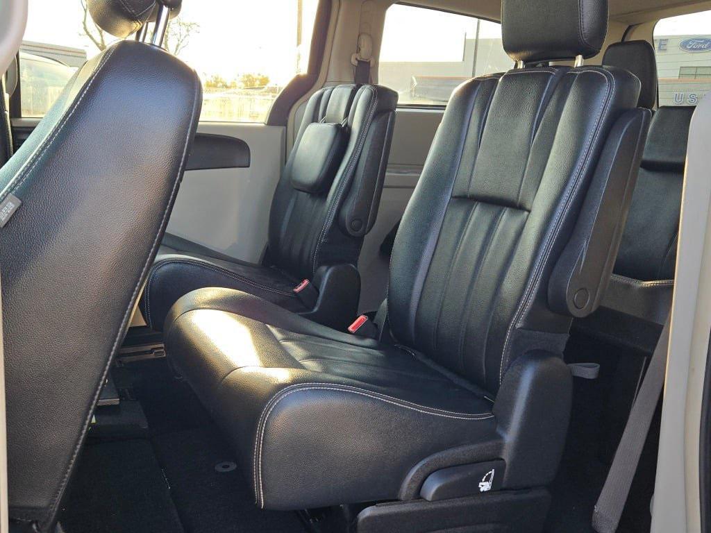 used 2016 Chrysler Town & Country car, priced at $11,795